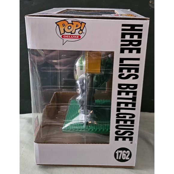 Funko Pop! Deluxe: Beetlejuice - Here Lies Betelgeuse - Target (Exclusive) #1762 - Picture 4 of 4